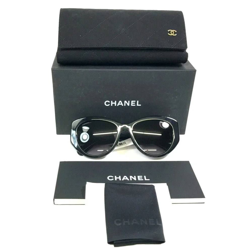 CHANEL | Accessories | Chanel Sunglasses 5492a C47s6 Black  display picture 3